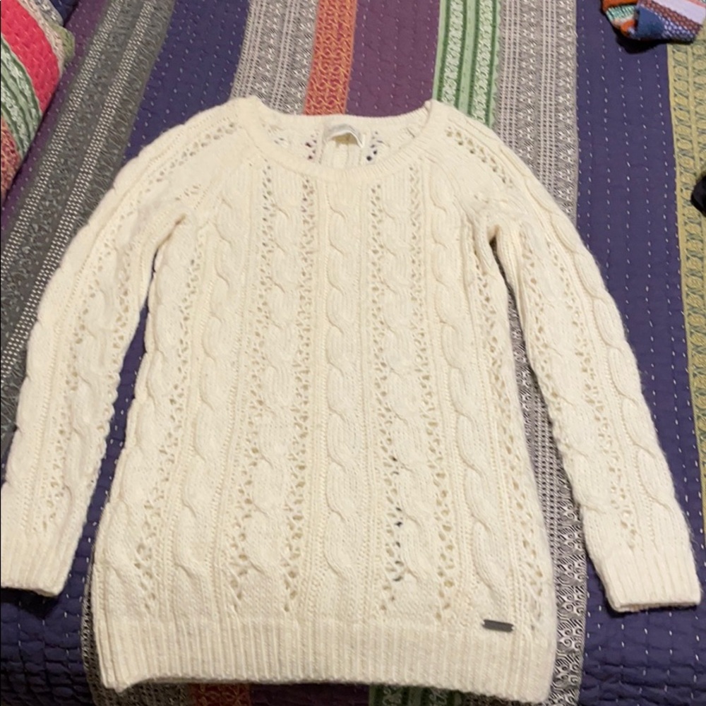 White cable knit sweater
